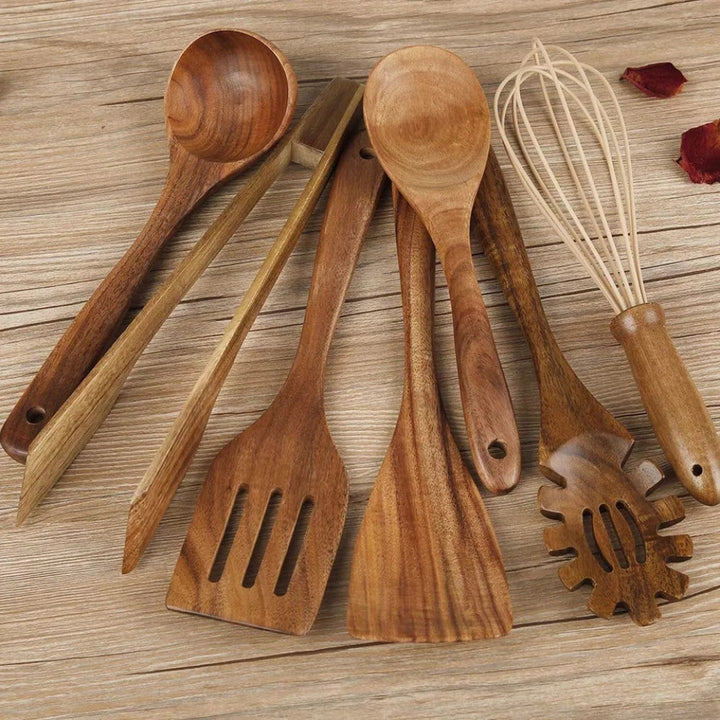 Kitchen Utensil Set - Cooking Tools with Whisk
