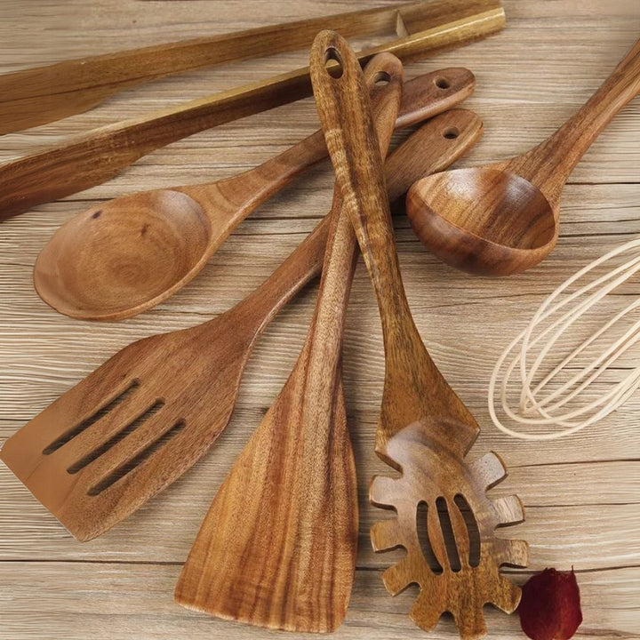 Kitchen Utensil Set - Cooking Tools with Whisk