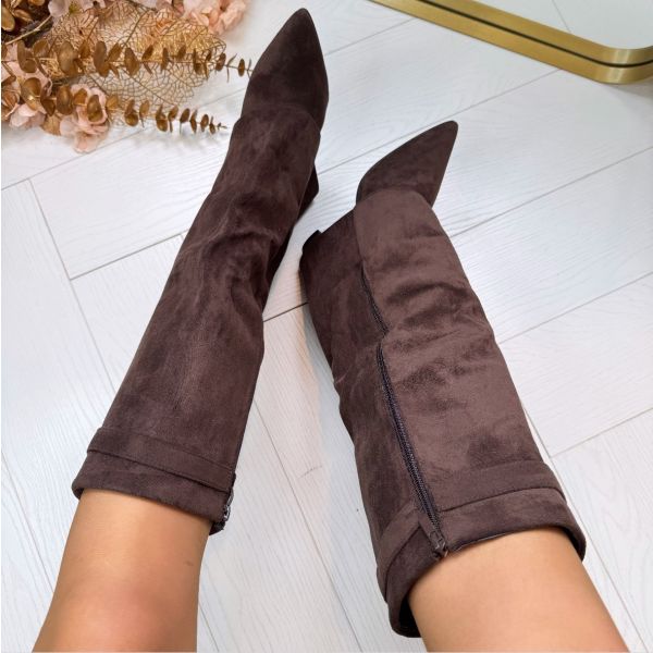 Women's Knee-High Suede Boots – Fold-Over Collar and Pointed Toe