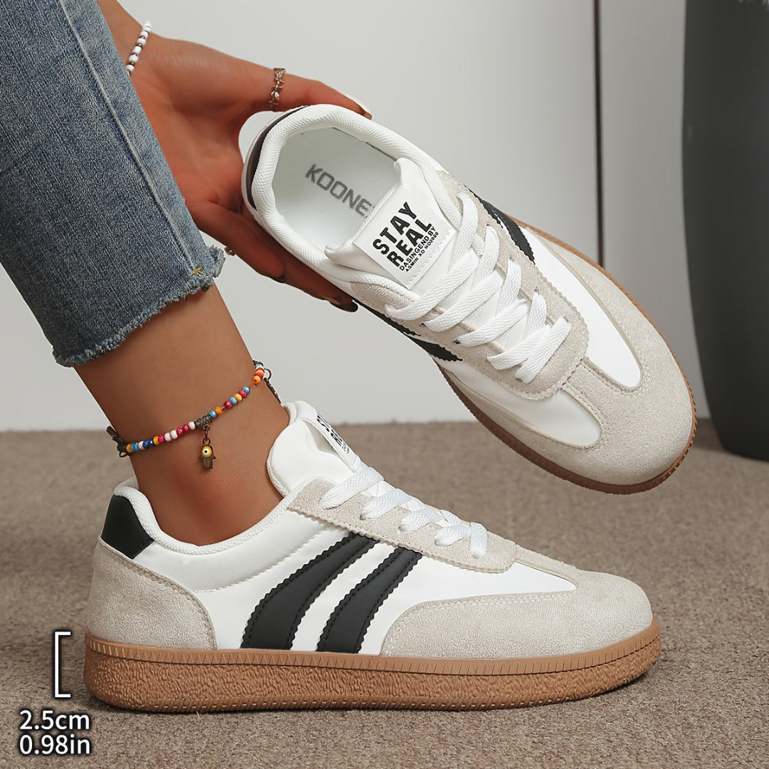 Women's Lace-Up Sneakers - Side Stripe Low Top