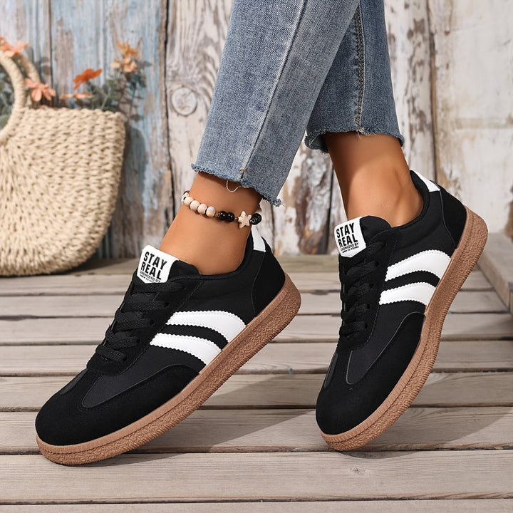 Women's Lace-Up Sneakers - Side Stripe Low Top