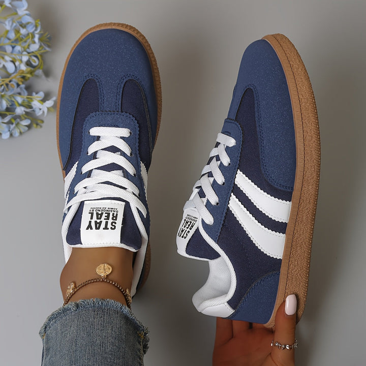 Women's Lace-Up Sneakers - Side Stripe Low Top