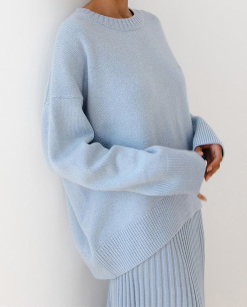 Women's Oversized Crew Neck Knit Sweater - Drop Shoulder Long Sleeve Pullover