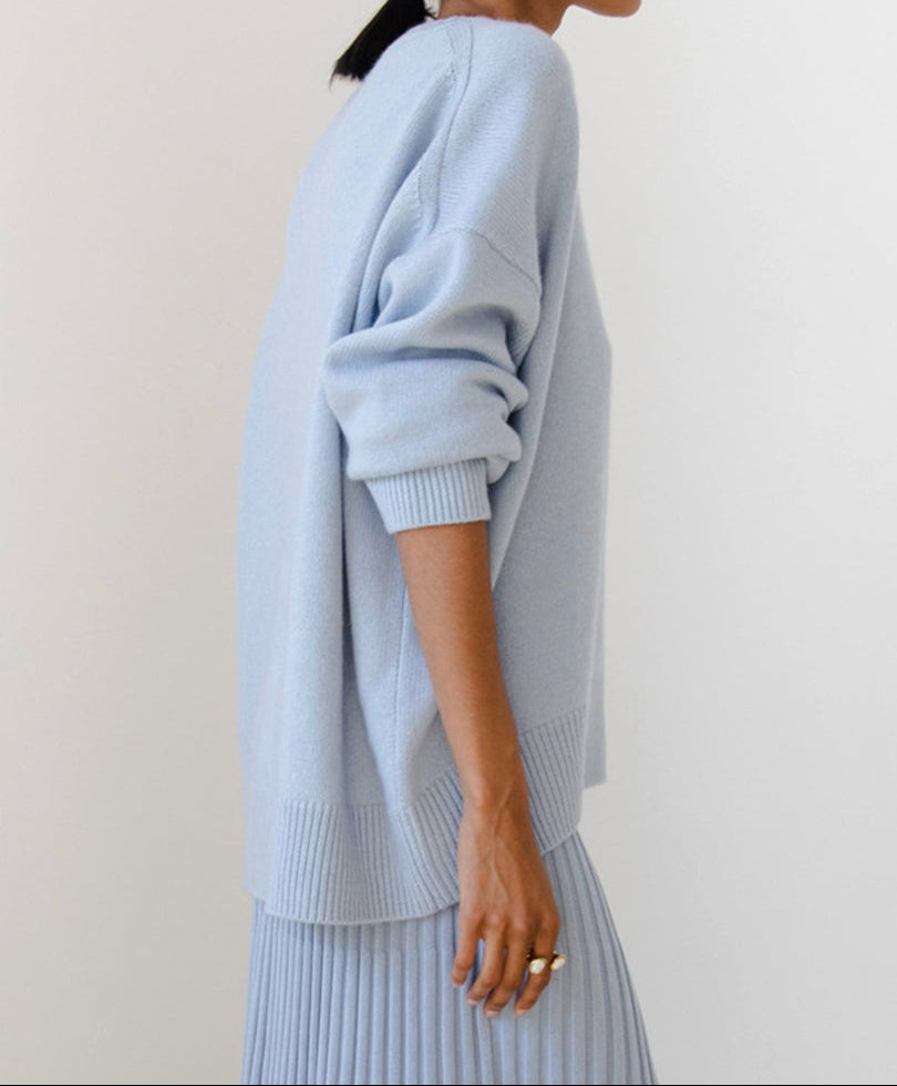 Women's Oversized Crew Neck Knit Sweater - Drop Shoulder Long Sleeve Pullover