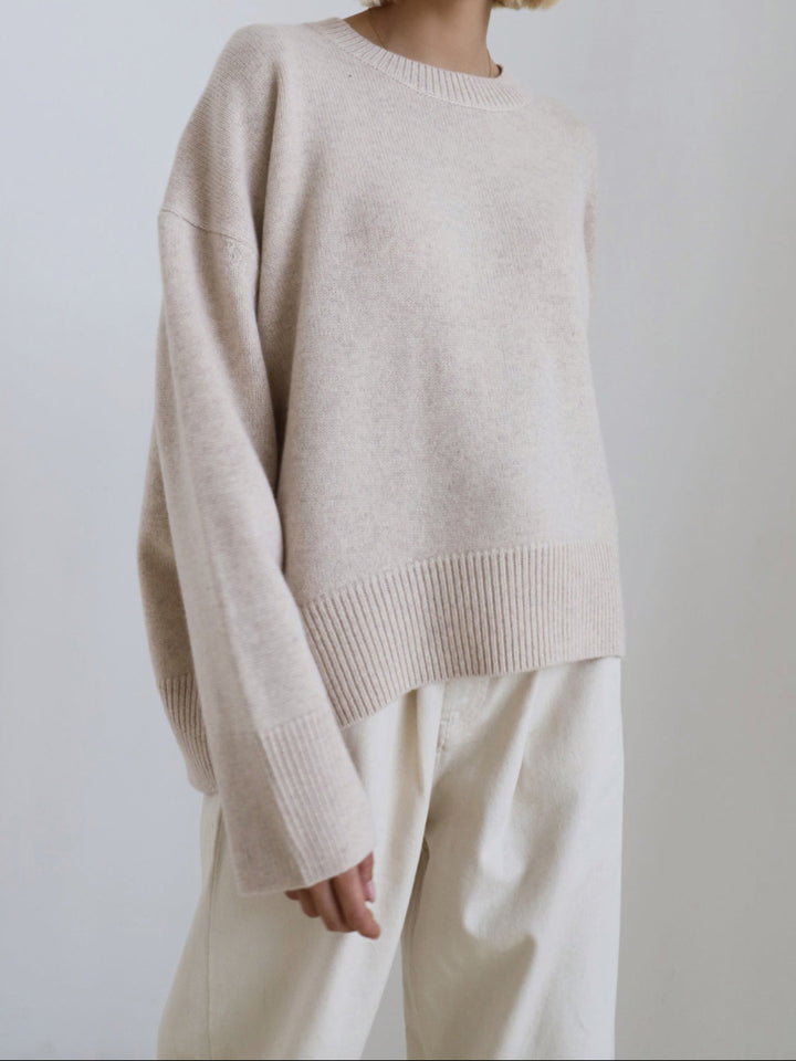 Women's Oversized Crew Neck Knit Sweater - Drop Shoulder Long Sleeve Pullover