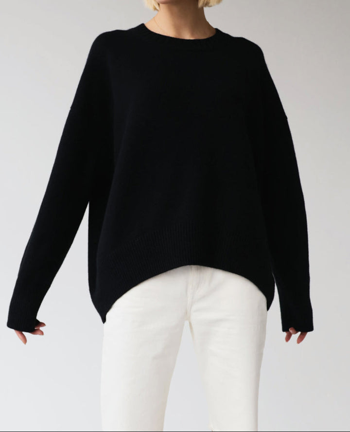Women's Oversized Crew Neck Knit Sweater - Drop Shoulder Long Sleeve Pullover
